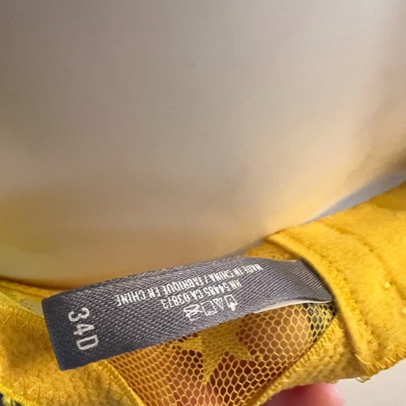 Aerie yellow lace bra - Picture 2 of 3